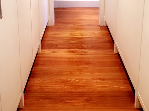 Installing Hardwood Flooring in Maui home